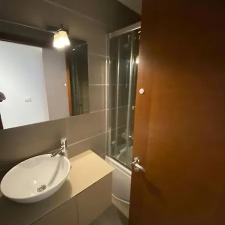 2+1 Iki Yatak Odali Rezidans Dairesi Apartment Istanbul